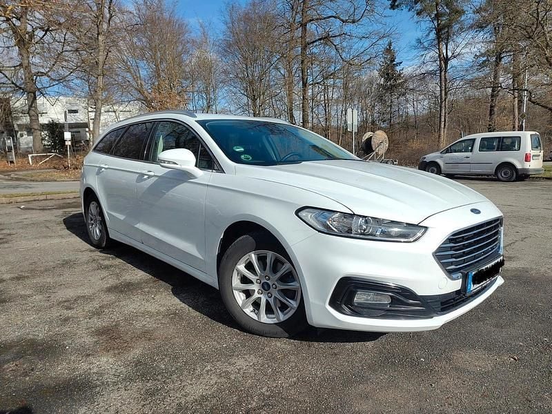 Gebraucht Ford Mondeo 150 PS (110 kW) 2020 Weiß Kombi