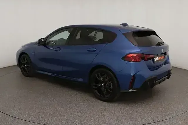 Gebraucht BMW 118 M Sport 150 PS (110 kW) 2025 Blau Kleinwagen