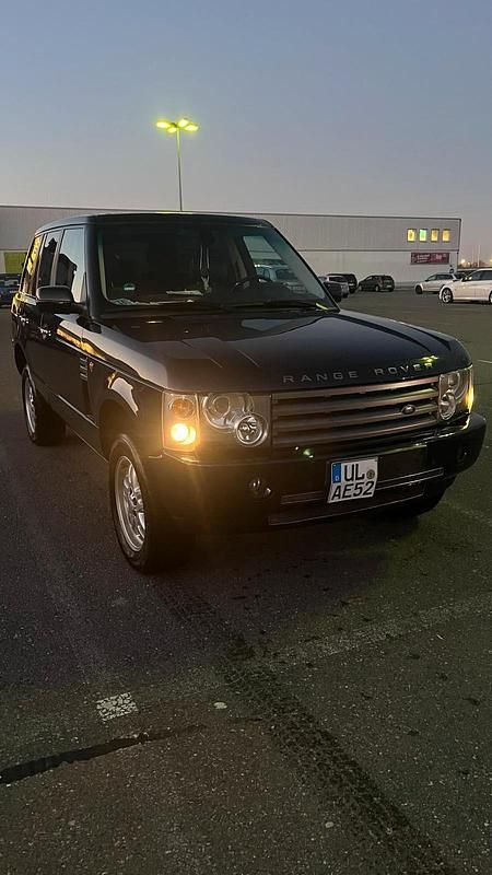 Gebraucht Land Rover Range Rover Vogue 286 PS (210 kW) 2003 Andere farben SUV