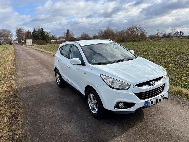 Gebraucht Hyundai ix35 116 PS (85 kW) 2011 Weiß SUV