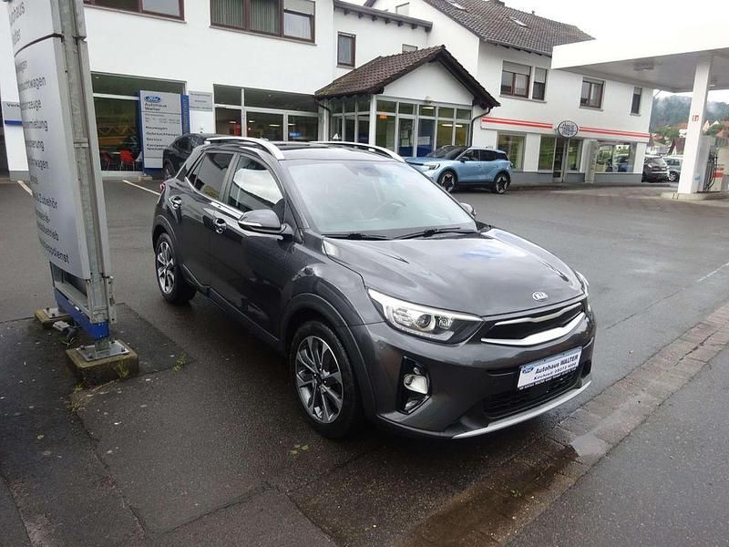 Gebraucht Kia Stonic Spirit 120 PS (88 kW) 2018 Grau SUV