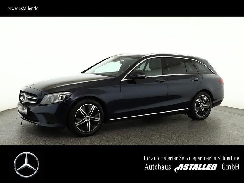 Cavansitblau metallic (metallic) Gebraucht 2021 Mercedes C300 Avantgarde Kombi | 23.499 € (Superpreis) - Bild 1/4