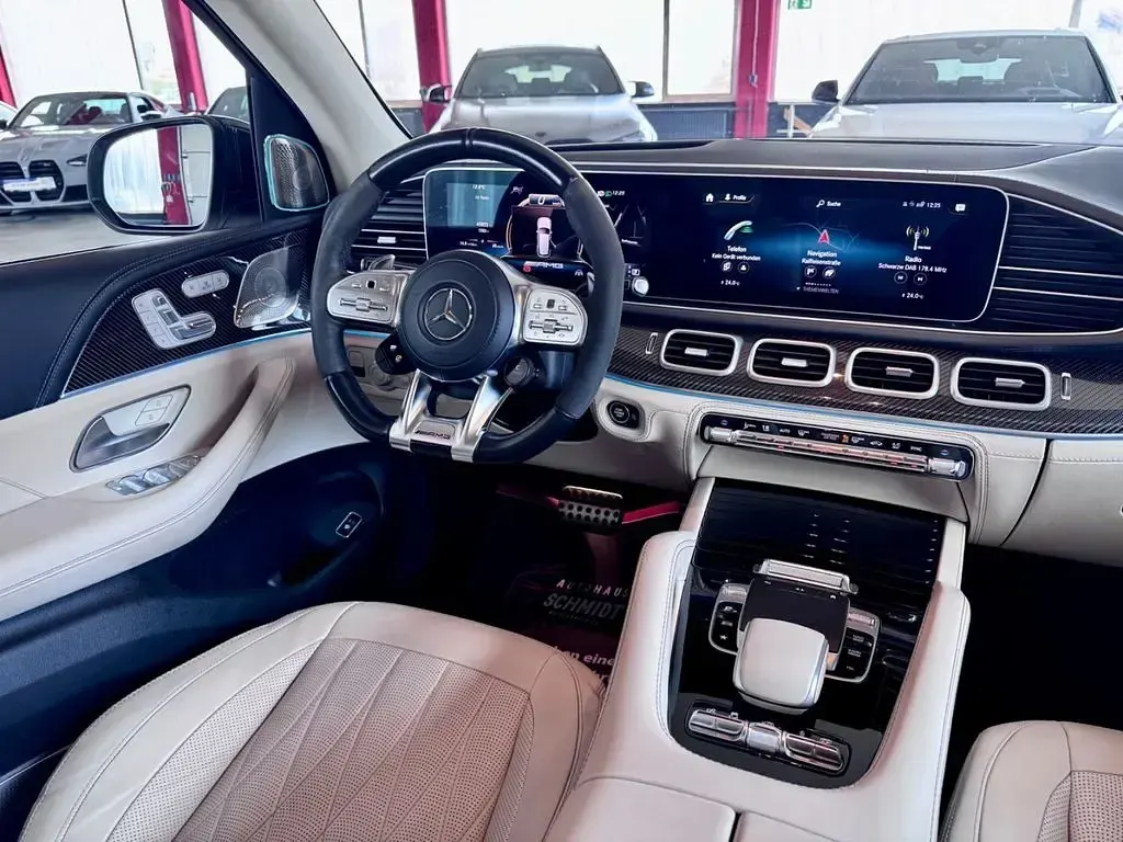 Gebraucht Mercedes GLE53 AMG AMG 435 PS (319 kW) 2022 Weiß SUV