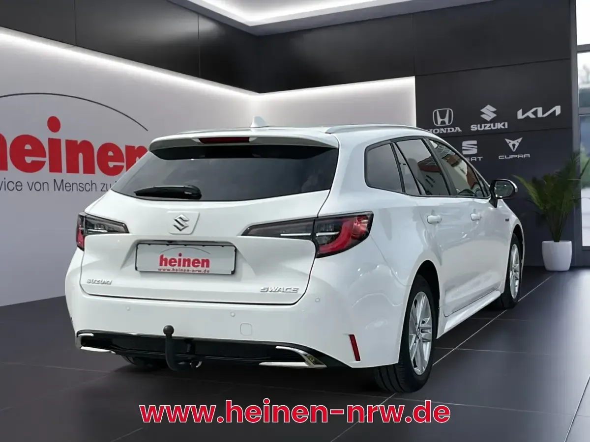 Gebraucht Suzuki Swace Comfort+ 140 PS (102 kW) 2025 Weiss Kombi