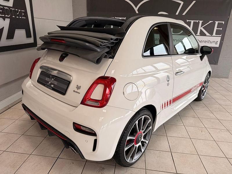 Gebraucht Abarth 595C Turismo 165 PS (121 kW) 2020 Weiß Cabrio