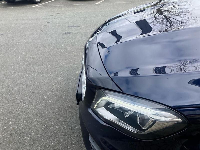 Gebraucht Mercedes GLA200 AMG 156 PS (114 kW) 2018 Blau SUV