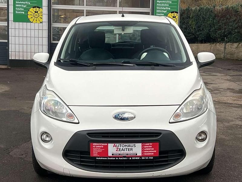 Gebraucht Ford Ka Titanium 69 PS (50 kW) 2010 Weiß Kleinwagen