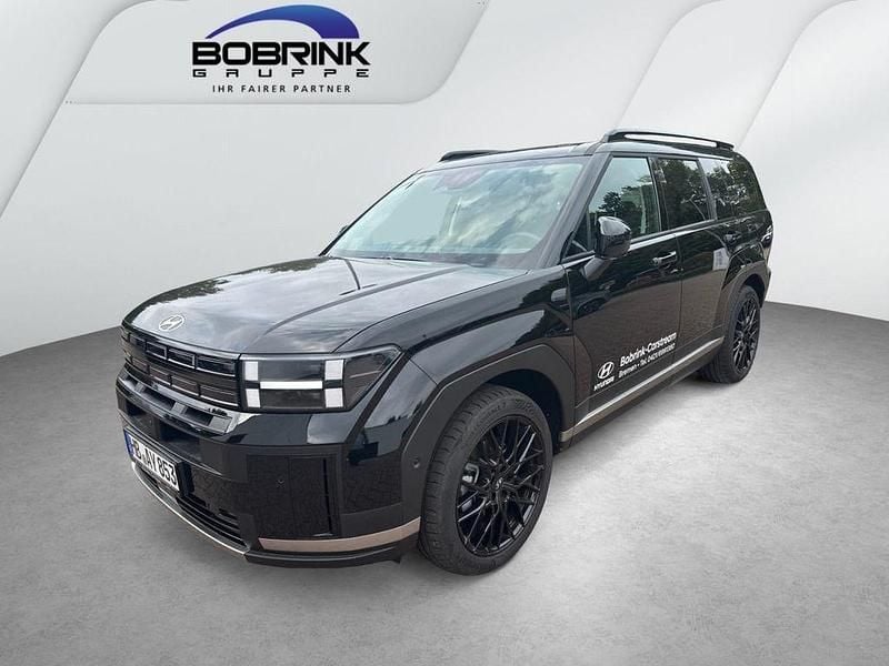 Abyss black / mic Gebraucht 2025 Hyundai Santa Fe Signature SUV | 46.990 € (Superpreis) - Bild 1/4
