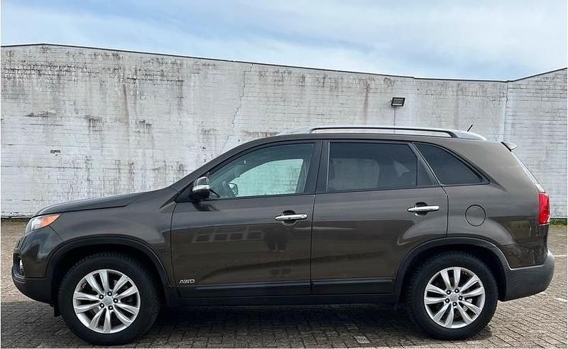 Gebraucht Kia Sorento 197 PS (144 kW) 2010 Braun SUV