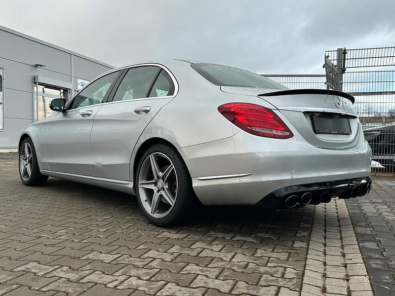 Gebraucht Mercedes C180 AMG 156 PS (114 kW) 2015 Silber Limousine