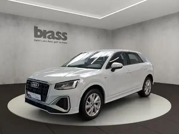 Gebraucht Audi Q2 S-Line 150 PS (110 kW) 2025 Gletscherweiß metallic SUV