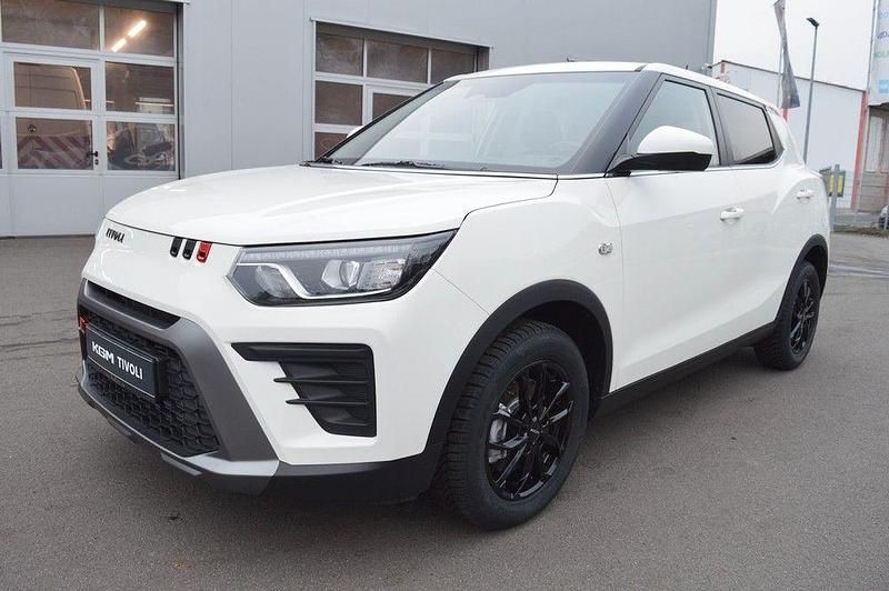 Neu SsangYong Tivoli 163 PS (119 kW) 2026 Grand white SUV