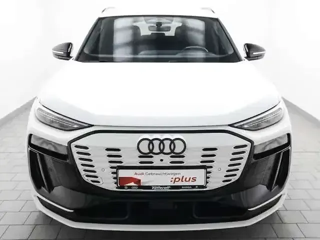 Gebraucht Audi e-tron S-Line 285 kW (388 PS) 2025 Weiss SUV