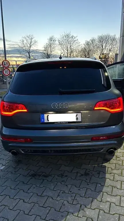 Gebraucht Audi Q7 S-Line 239 PS (175 kW) 2010 Grau SUV