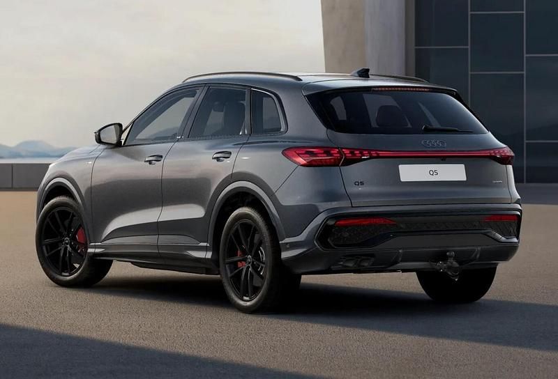 Neu Audi Q5 Ambiente 299 PS (219 kW) 2026 Daytonagrau perleffekt SUV