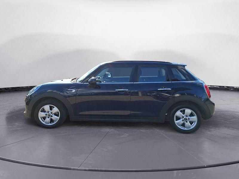Gebraucht Mini Cooper 136 PS (100 kW) 2019 Blau Kleinwagen