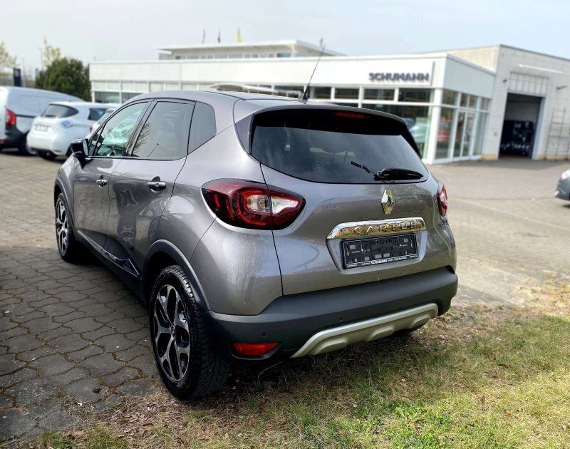 Gebraucht Renault Captur Intens 118 PS (86 kW) 2019 Grau cassiopee SUV