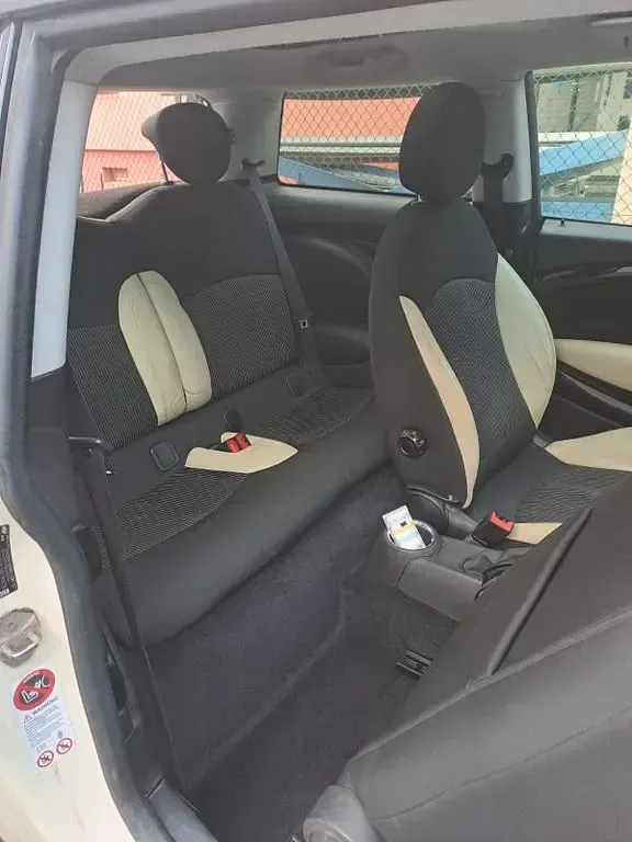 Gebraucht Mini Cooper Pepper 120 PS (88 kW) 2009 Beige Kleinwagen