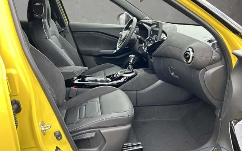 Neu Nissan Juke 360º 114 PS (83 kW) 2025 Gelb SUV