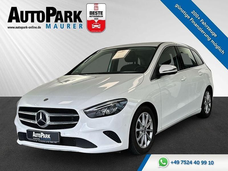 Weiß Gebraucht 2020 Mercedes B180 Progressive Van / Kleinbus | 19.998 € (Superpreis) - Bild 1/4