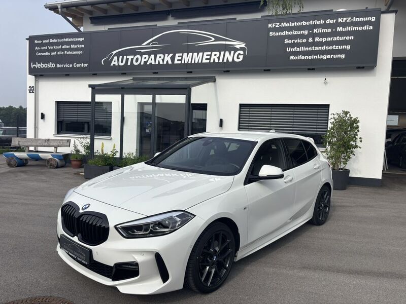 Weiß Gebraucht 2021 BMW 116 Shadowline Kleinwagen | 19.890 € (Fairer Preis) - Bild 1/4