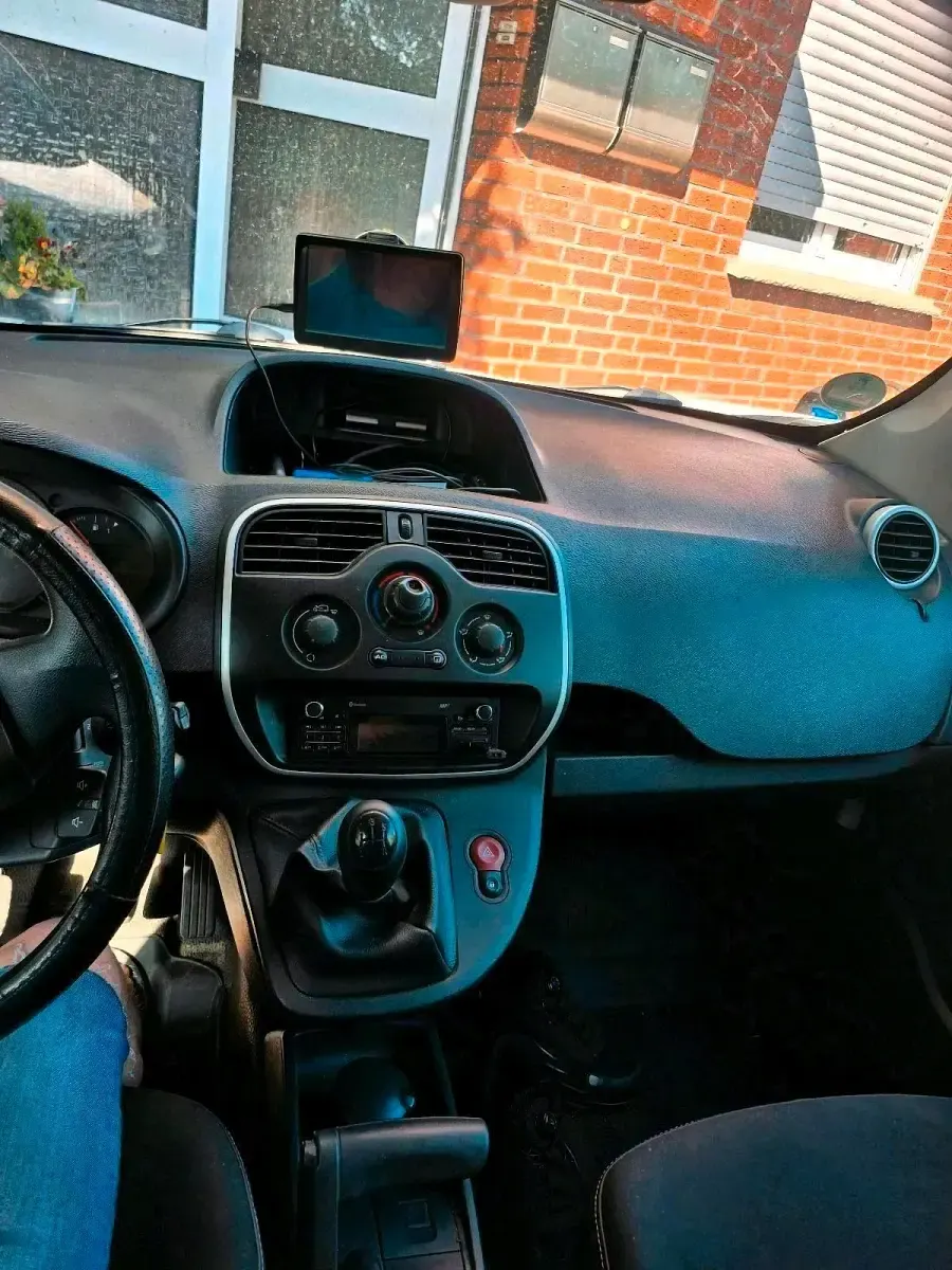 Gebraucht Renault Kangoo 75 PS (55 kW) 2014 Weiß Van / Kleinbus