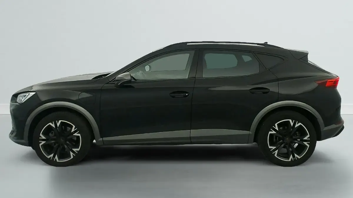 Gebraucht Cupra Formentor 150 PS (110 kW) 2024 Schwarz (noir minuit) SUV