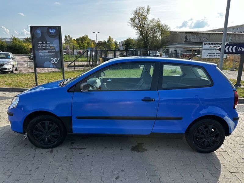 Gebraucht VW Polo 54 PS (39 kW) 2006 Blau Limousine