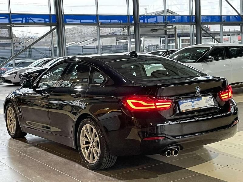 Gebraucht BMW 420 Advantage 184 PS (135 kW) 2020 Schwarz schwarz ii Limousine