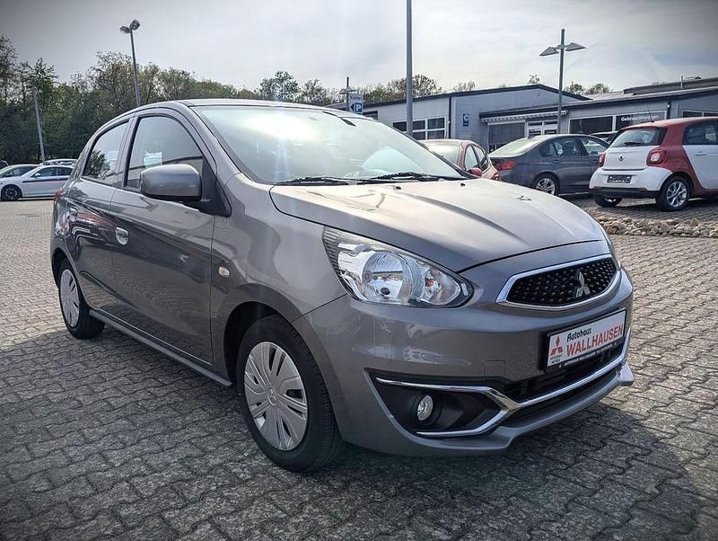 Gebraucht Mitsubishi Space Star Edition 71 PS (52 kW) 2017 Platinumgrau (metallic) Kleinwagen