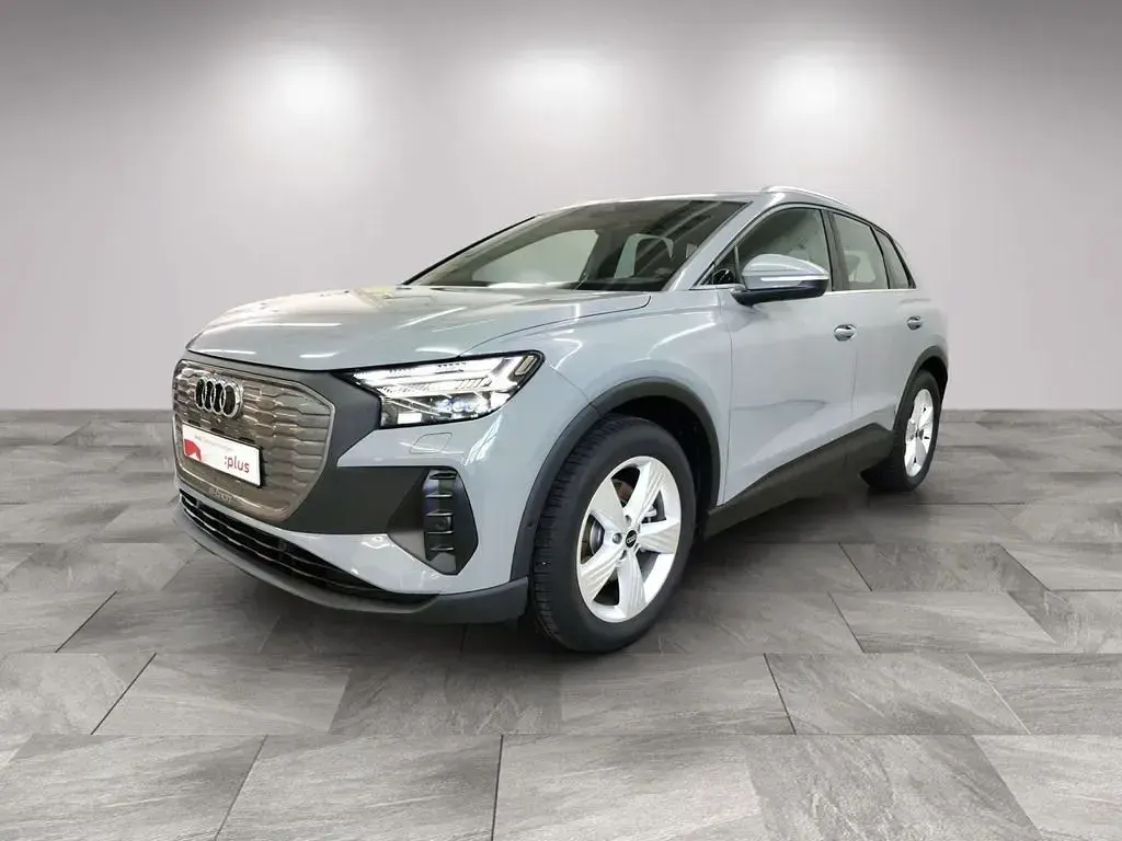 Usata Audi Q4 e-tron Sport 125 kW (170 CV) 2025 Grigio SUV