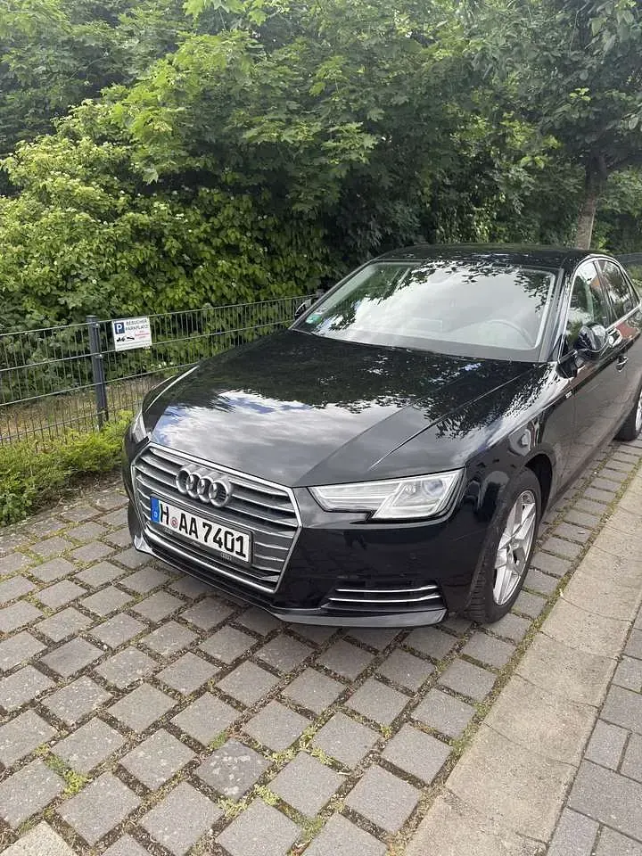 Gebraucht Audi A4 Sport 190 PS (139 kW) 2016 Schwarz Limousine