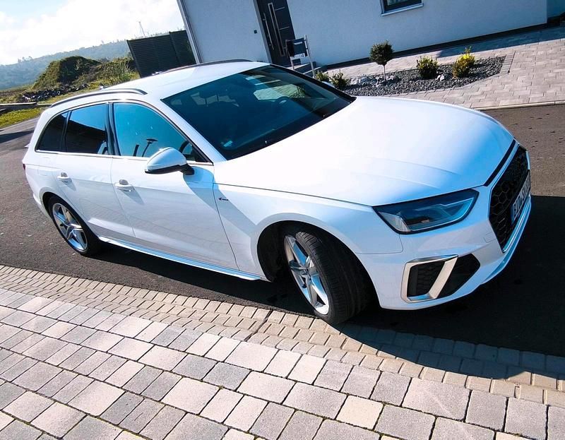 Gebraucht Audi A4 S-Line 163 PS (119 kW) 2021 Weiß Kombi