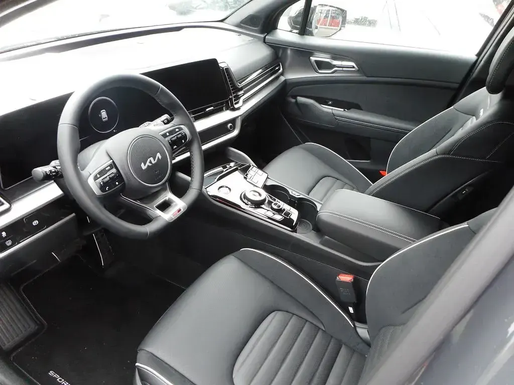 Neu Kia Sportage GT-Line 160 PS (117 kW) 2026 Grau SUV