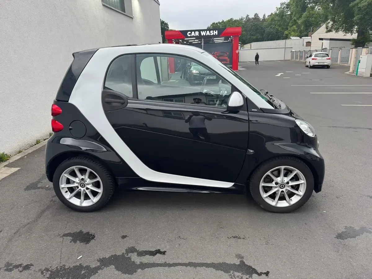 Usata Smart ForTwo Coupé 84 CV (61 kW) 2012 Nero Coupé
