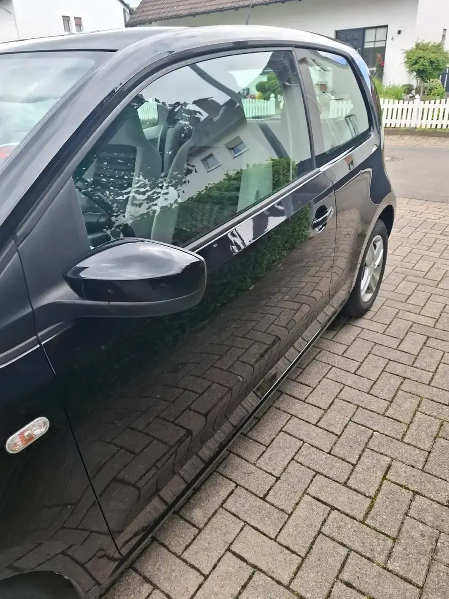 Gebraucht Seat Mii 75 PS (55 kW) 2013 Schwarz Kleinwagen