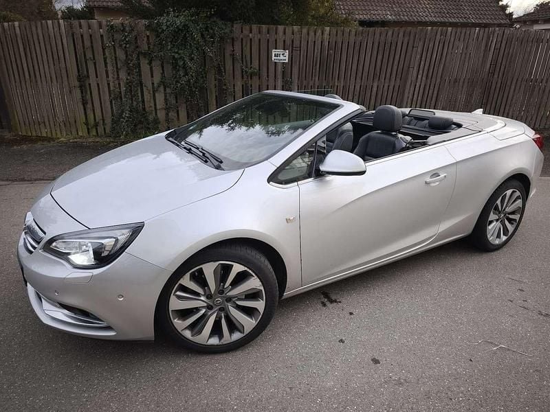 Gebraucht Opel Cascada Ultimate 170 PS (125 kW) 2017 Silber Cabrio
