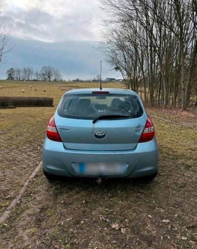 Gebraucht Hyundai i20 78 PS (57 kW) 2012 Kleinwagen