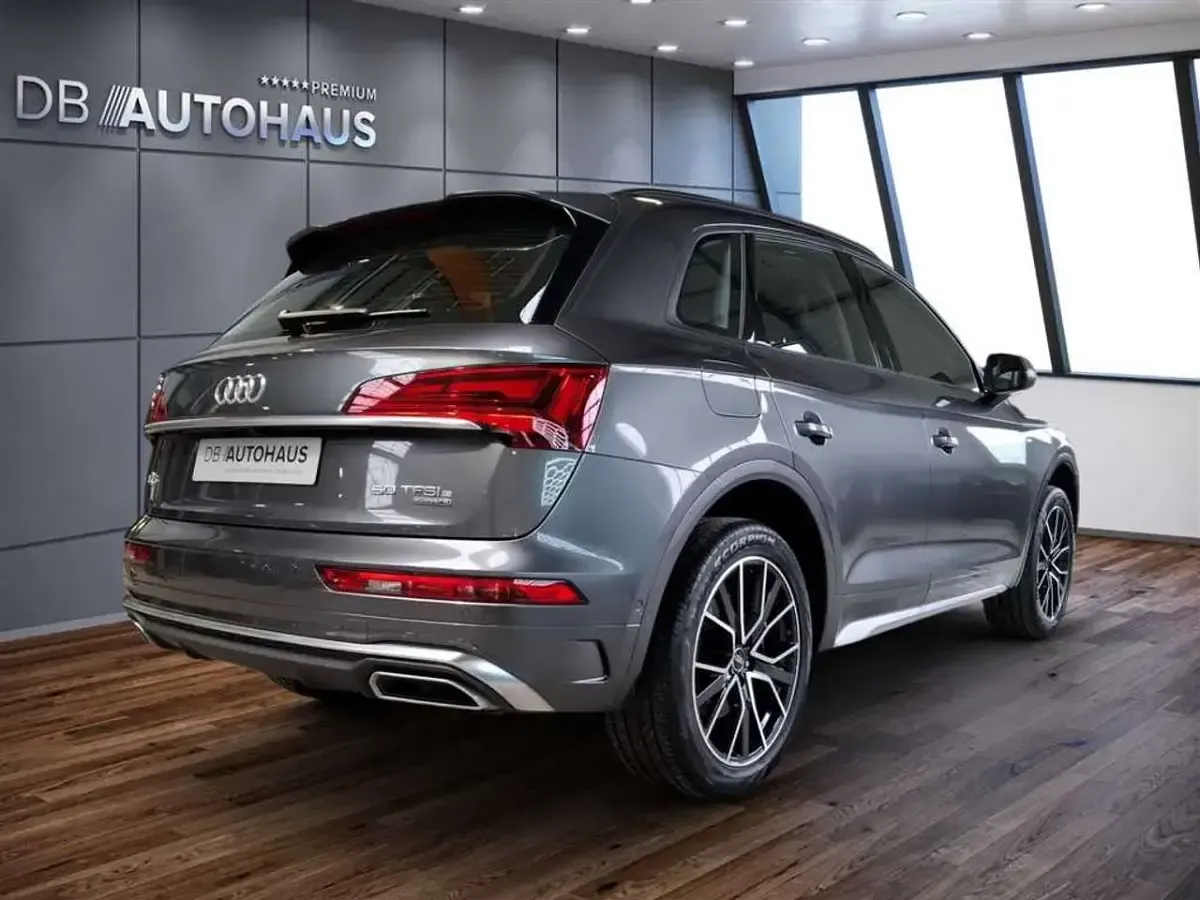 Gebraucht Audi Q5 S-Line 299 PS (219 kW) 2023 Grau SUV