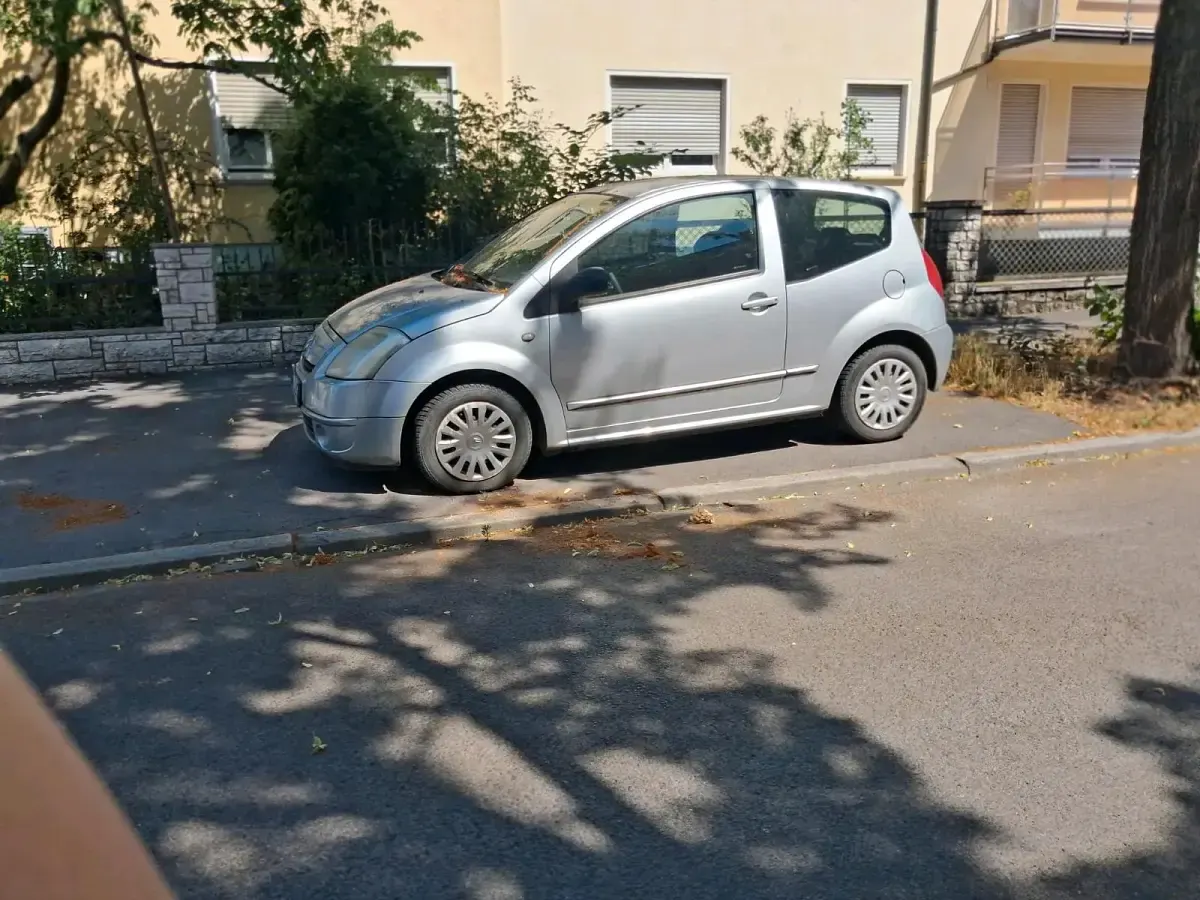 Gebraucht Citroën C2 60 PS (44 kW) 2004 Kleinwagen