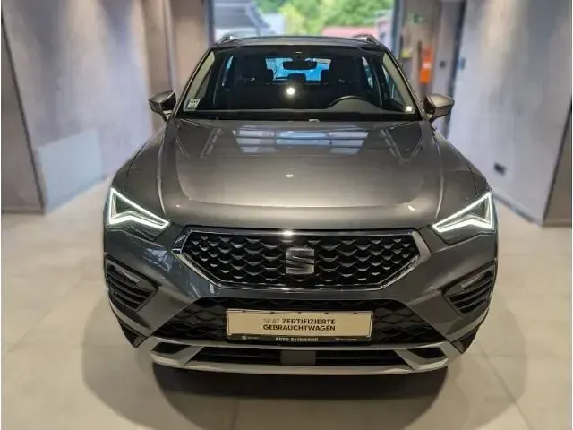 Gebraucht Seat Ateca Xperience 150 PS (110 kW) 2022 Grau SUV
