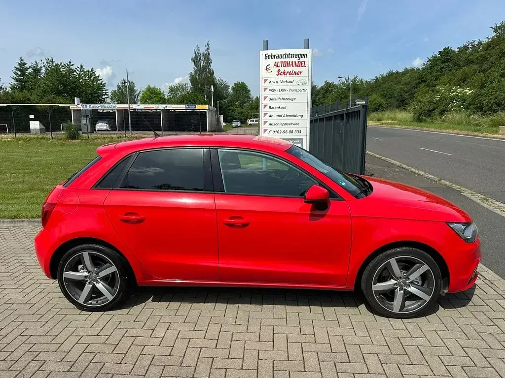 Gebraucht Audi A1 Sportback Ambition 122 PS (89 kW) 2014 Rot Kleinwagen