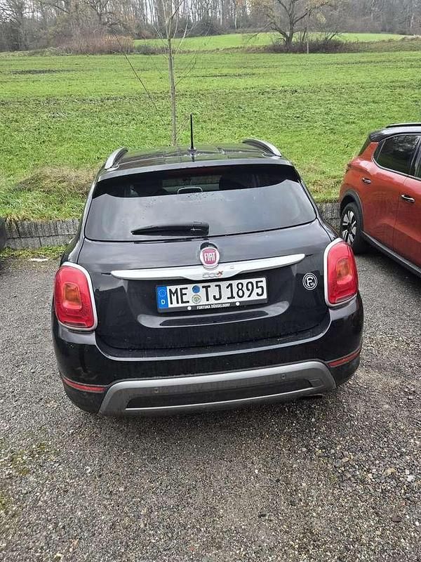 Schwarz Gebraucht 2015 Fiat 500X Cross SUV | 7.250 € (Guter Preis) - Bild 1/4