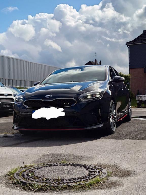 Schwarz Gebraucht 2019 Kia Ceed GT Limousine | 18.700 € (Fairer Preis) - Bild 1/4