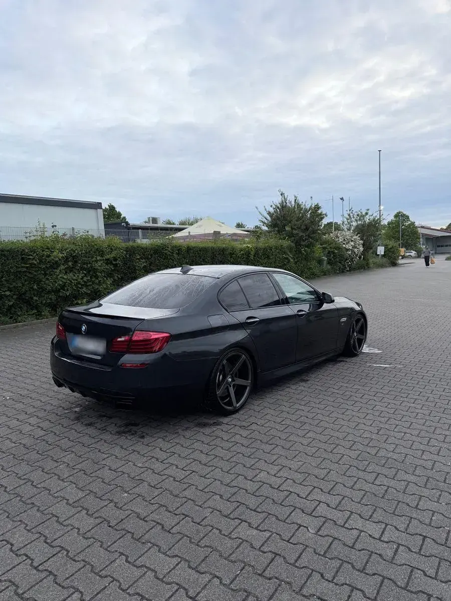 Gebraucht BMW 535 Performance 306 PS (225 kW) 2014 Grau Limousine