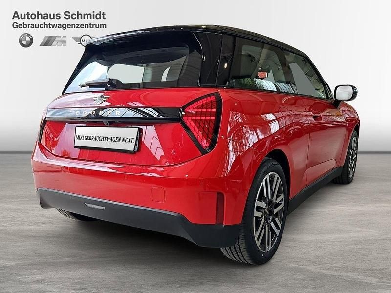 Gebraucht Mini Cooper Classic 135 kW (184 PS) 2025 Rot Kleinwagen