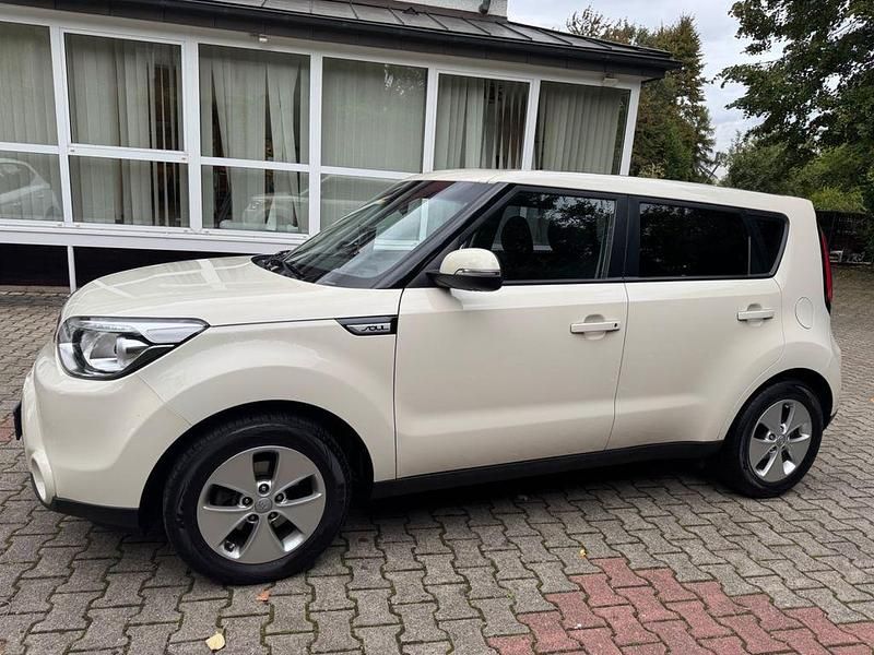 Gebraucht Kia Soul 132 PS (97 kW) 2015 Weiß SUV