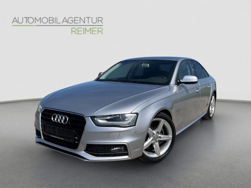 Silber Gebraucht 2015 Audi A4 S-Line Limousine | 11.450 € (Guter Preis) - Bild 1/4