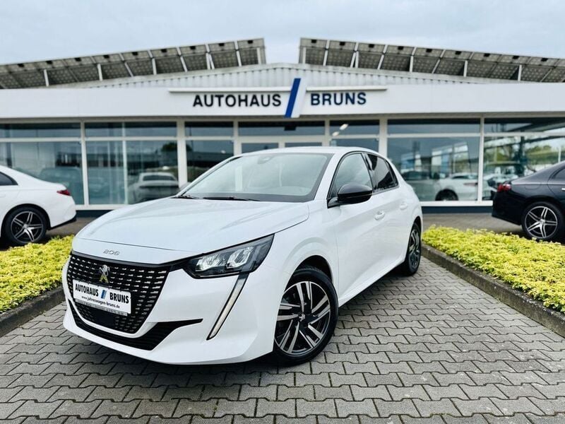 Weiss banquise Gebraucht 2024 Peugeot 208 Allure Kleinwagen | 18.495 € (Etwas zu teuer) - Bild 1/4