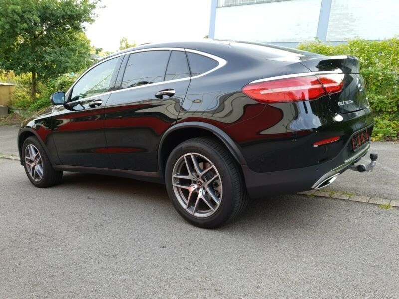 Kaufe Den Mercedes Glc350 20 Elektrohybrid 211 Ps 2019